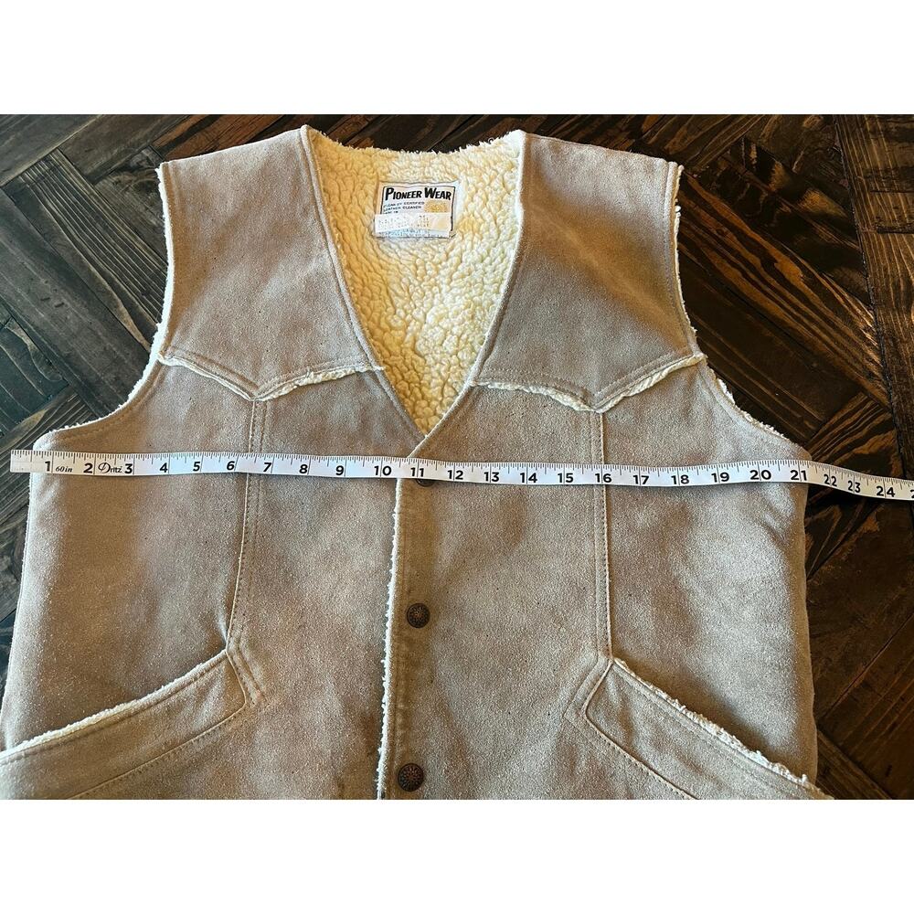 Vintage Suede Sherpa Lined Vest Men 42 Large Western Cowboy Yellowstone USA Flaw - Picture 5 of 12